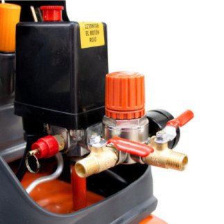 Compresor Direct Drive 24L 2Hp 110/220V Gladiator CE624/120M