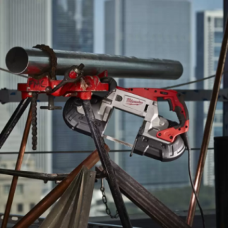 Sierra Cinta De 4-7/8" 10.5 Amperes Milwaukee 6232-21